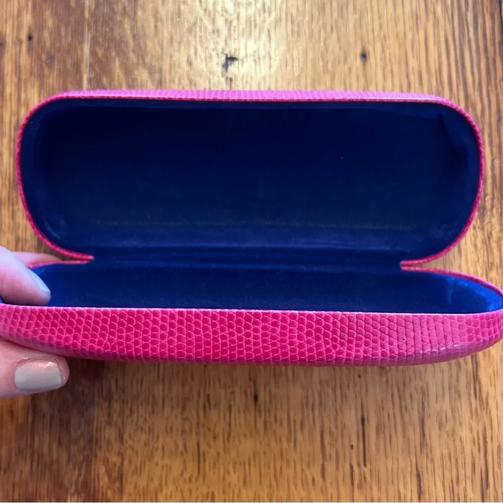 Lilly Pulitzer Signature Eyeglass Sunglass Hard Case Clamshell Hot Pink Women’s